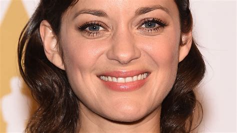 Marion Cotillard Admits The Song In Her Chanel No. 5 